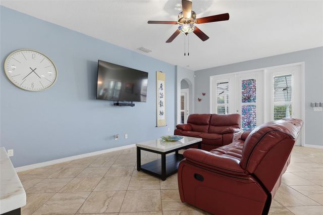 10645 MISTFLOWER LANE, Tampa, FL 33647