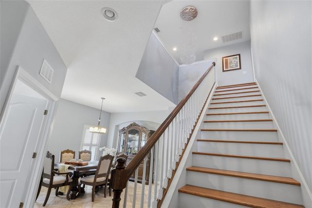 10645 MISTFLOWER LANE, Tampa, FL 33647