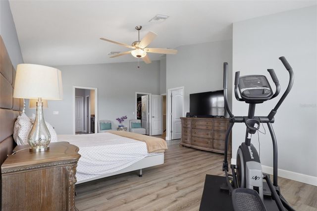 10645 MISTFLOWER LANE, Tampa, FL 33647