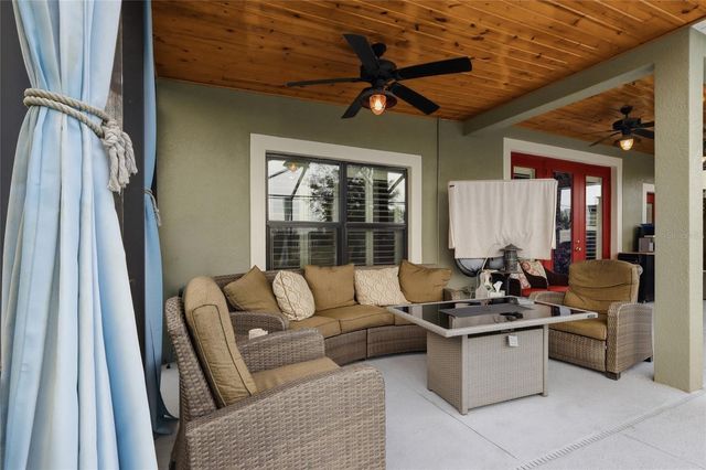 10645 MISTFLOWER LANE, Tampa, FL 33647