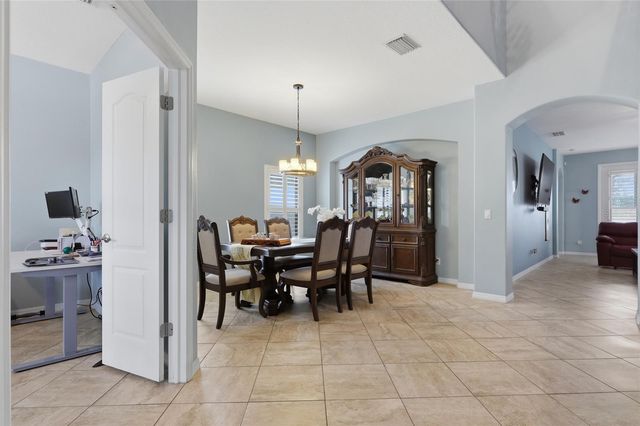 10645 MISTFLOWER LANE, Tampa, FL 33647