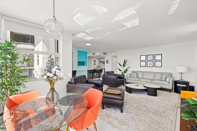 3015 N OCEAN Boulevard 18L, Fort Lauderdale, FL 33308