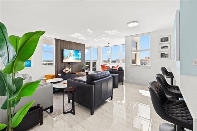 3015 N OCEAN Boulevard 18L, Fort Lauderdale, FL 33308