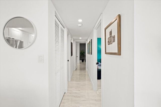 3015 N OCEAN Boulevard 18L, Fort Lauderdale, FL 33308