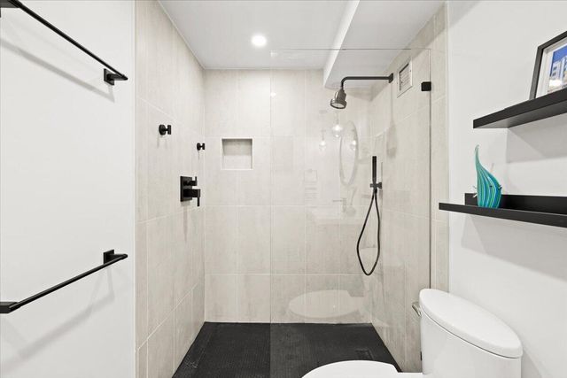 3015 N OCEAN Boulevard 18L, Fort Lauderdale, FL 33308