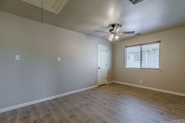 26 Ferris, San Antonio, TX 78254
