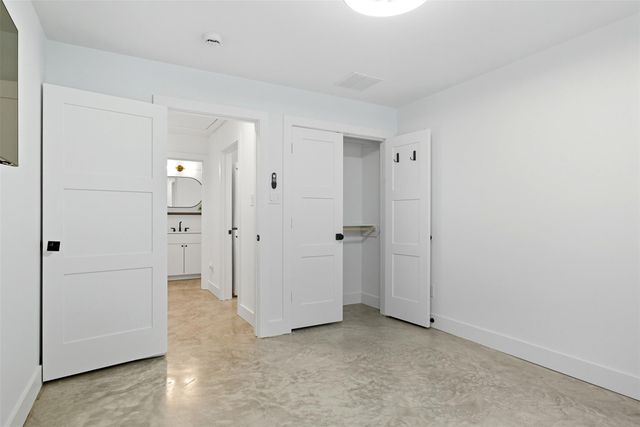 410 E 33rd Street, Houston, TX 77018