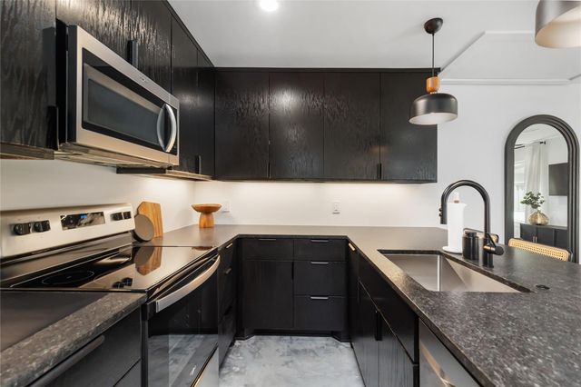 410 E 33rd Street, Houston, TX 77018