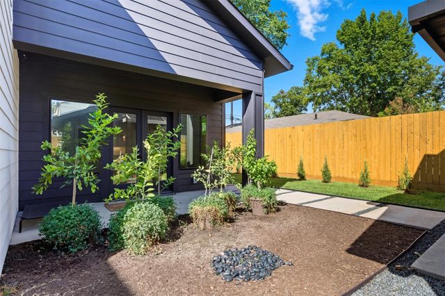 410 E 33rd Street, Houston, TX 77018