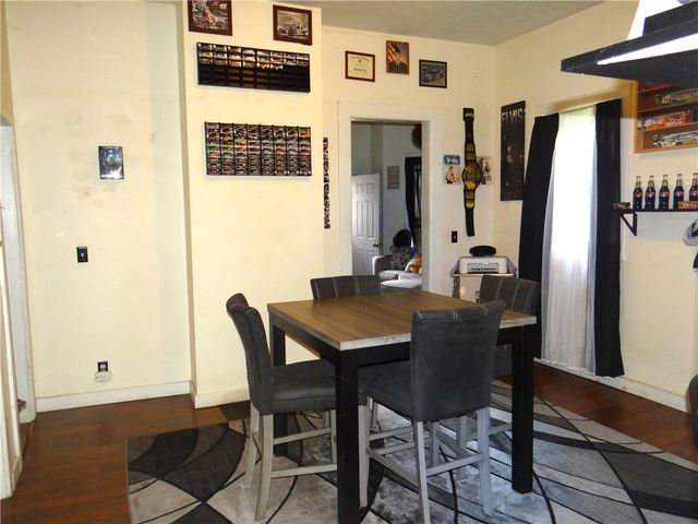 372 Diven Avenue, Elmira City, NY 14901