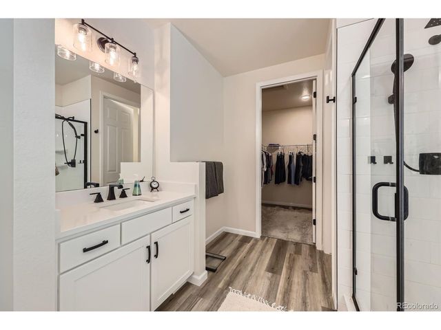 5134 Queen Ct, Arvada, CO 80002