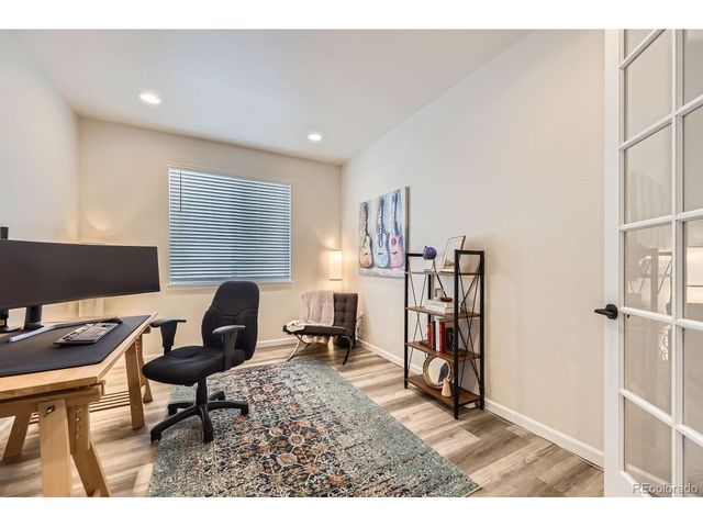 5134 Queen Ct, Arvada, CO 80002