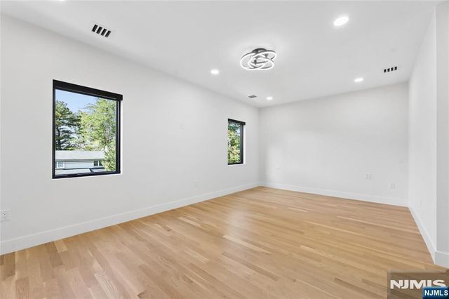 106 Prospect Terrace, Tenafly, NJ 07670