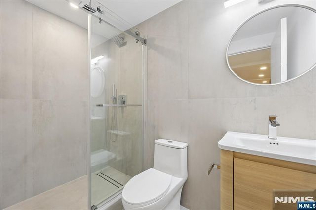 106 Prospect Terrace, Tenafly, NJ 07670