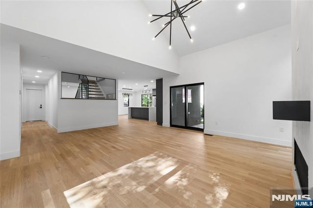 106 Prospect Terrace, Tenafly, NJ 07670