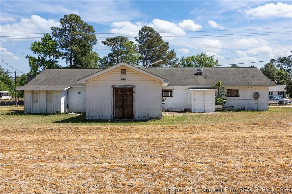 4400 Newton Grove Highway, Newton Grove, NC 28366 — photo 3