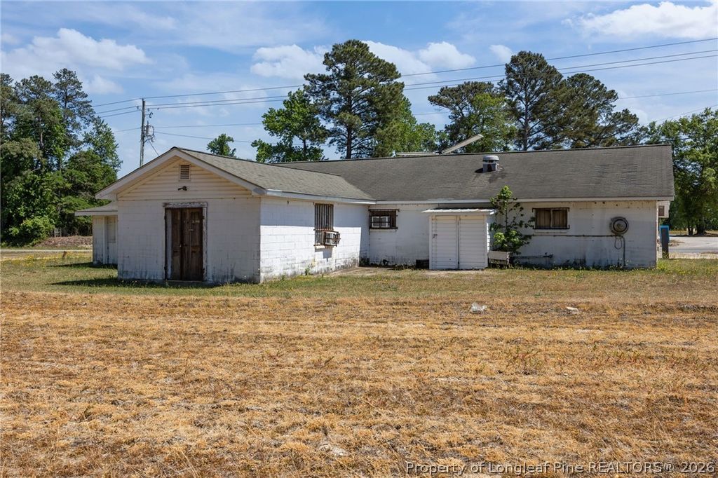 4400 Newton Grove Highway, Newton Grove, NC 28366 — photo 4