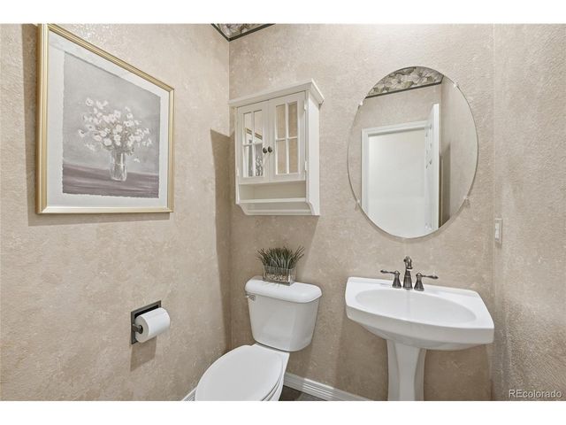 9934 Clyde Cir, Highlands Ranch, CO 80129