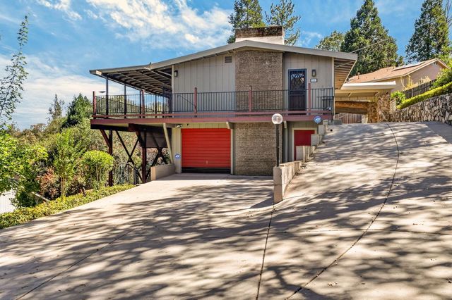 14 Sylvan Vista Dr, Auburn, CA 95603
