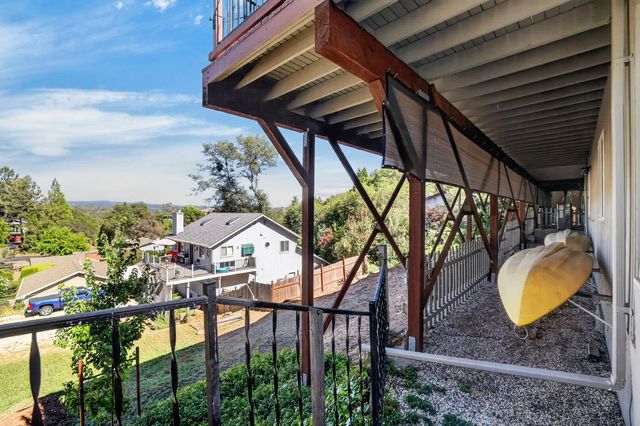 14 Sylvan Vista Dr, Auburn, CA 95603