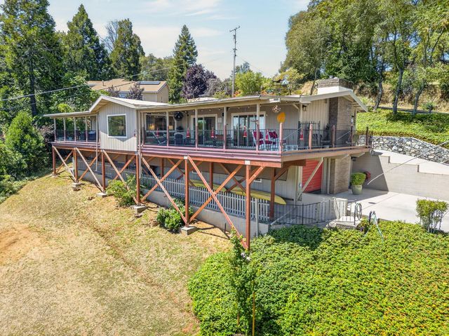 14 Sylvan Vista Dr, Auburn, CA 95603