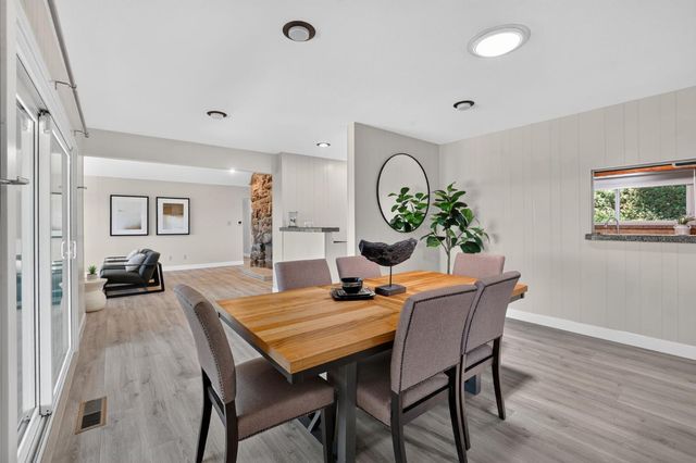 14 Sylvan Vista Dr, Auburn, CA 95603