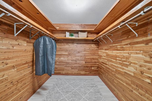 14 Sylvan Vista Dr, Auburn, CA 95603