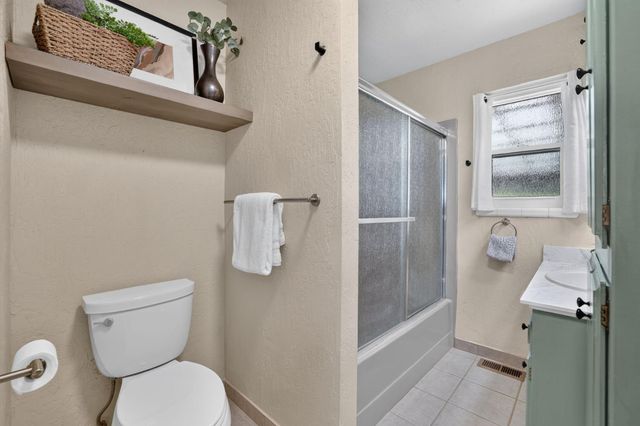14 Sylvan Vista Dr, Auburn, CA 95603
