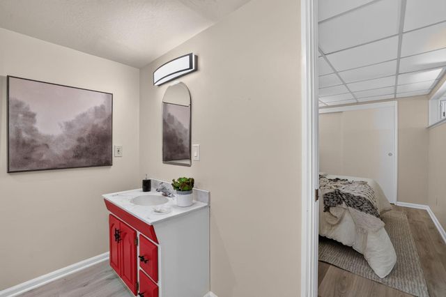 14 Sylvan Vista Dr, Auburn, CA 95603