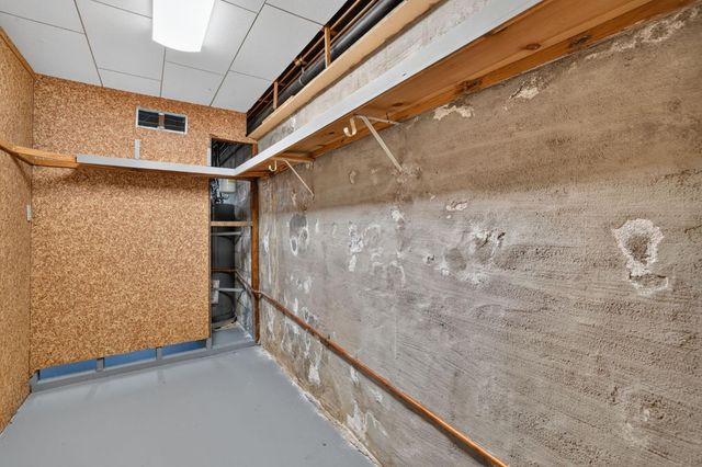 14 Sylvan Vista Dr, Auburn, CA 95603