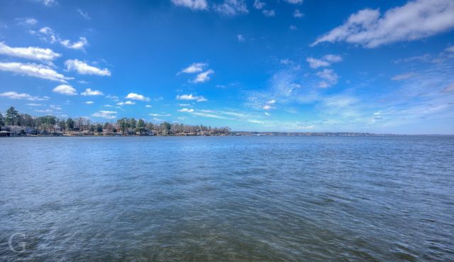 1768 Willow Point Drive, Shreveport, LA 71119