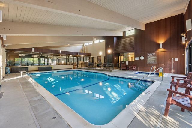 6115 Lincoln Drive 353, Edina, MN 55436
