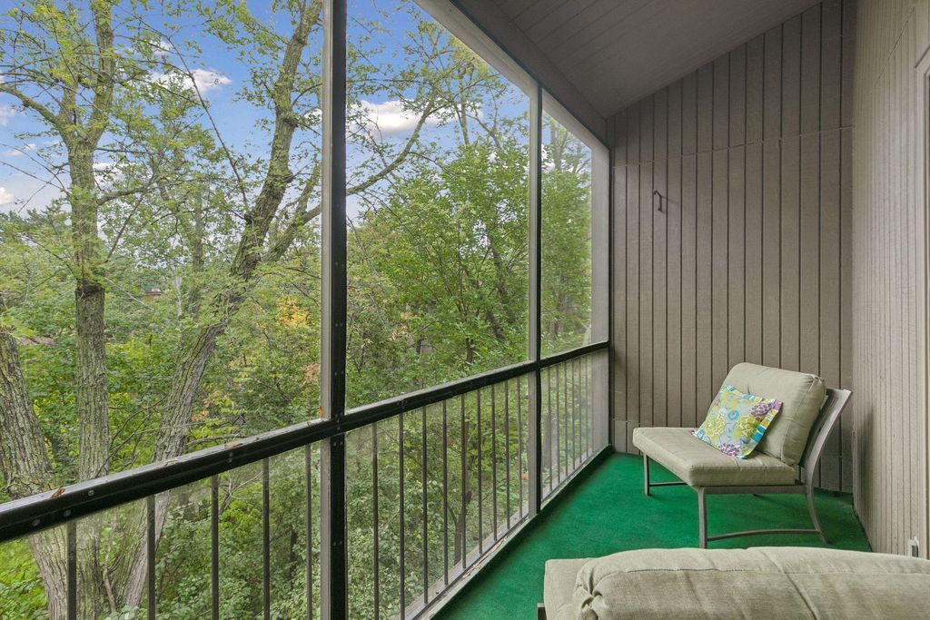 6115 Lincoln Drive 353, Edina, MN 55436 — photo 4