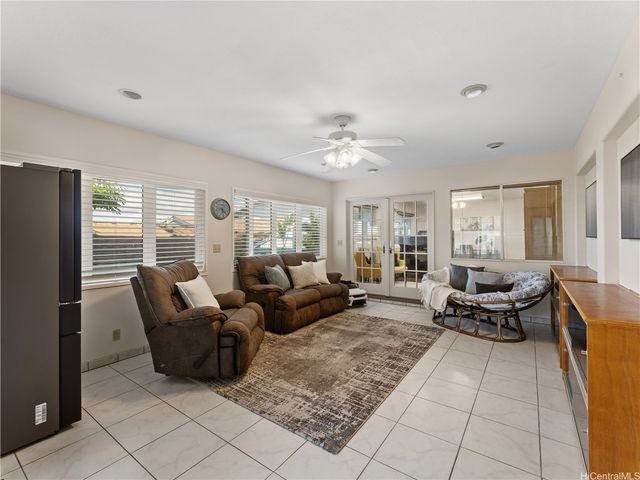 92-1217 Uahanai Street, Kapolei, HI 96707