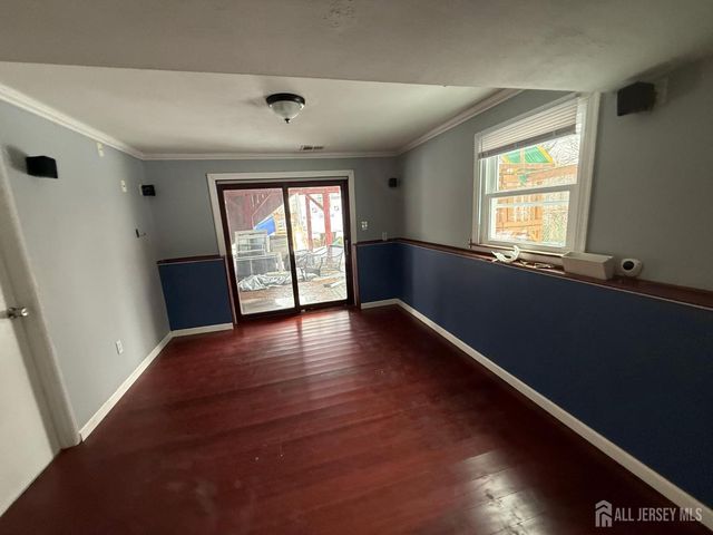 25 bartman Road, East Brunswick, NJ 08816