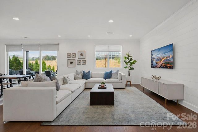 511 Bowline Drive, Denver, NC 28037