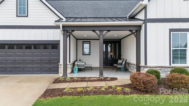 511 Bowline Drive, Denver, NC 28037