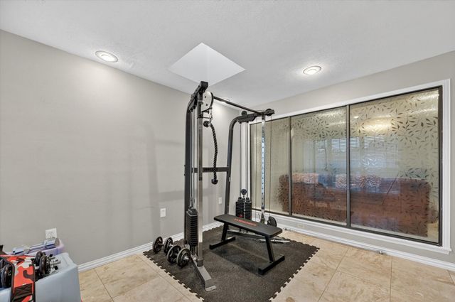 611 Harvest Glen Drive, Richardson, TX 75081