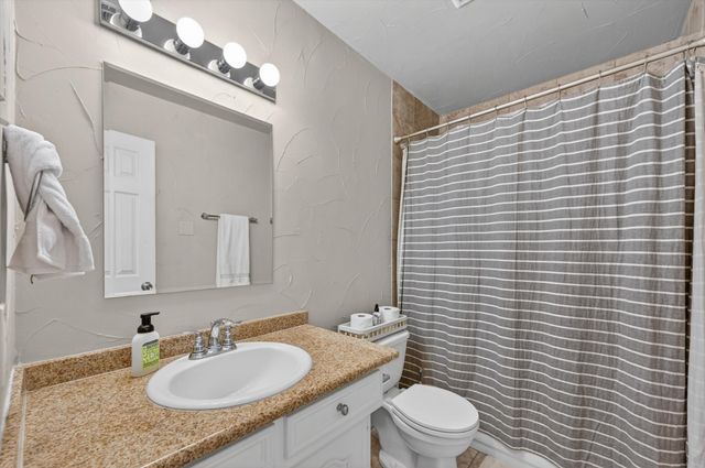 611 Harvest Glen Drive, Richardson, TX 75081
