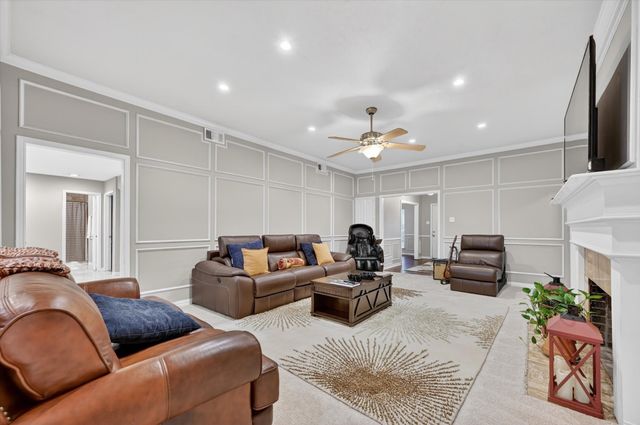 611 Harvest Glen Drive, Richardson, TX 75081
