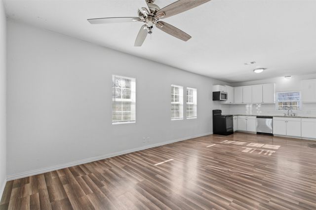 900 W Morgan Street, Denison, TX 75020