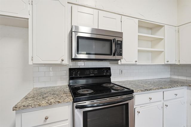 900 W Morgan Street, Denison, TX 75020