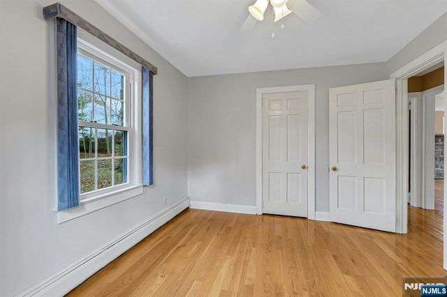 103 E Mahwah Road, Mahwah, NJ 07430