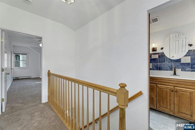 103 E Mahwah Road, Mahwah, NJ 07430