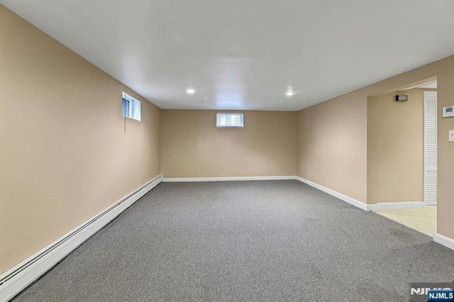 103 E Mahwah Road, Mahwah, NJ 07430