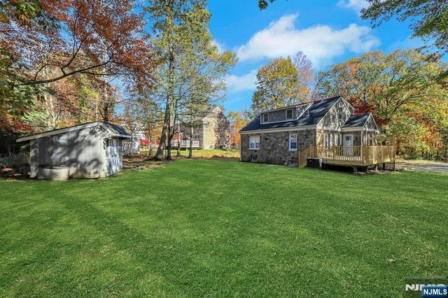 103 E Mahwah Road, Mahwah, NJ 07430