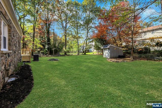 103 E Mahwah Road, Mahwah, NJ 07430