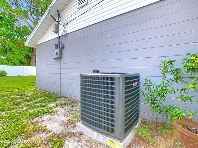 819 W Whitmire Drive, Melbourne, FL 32935