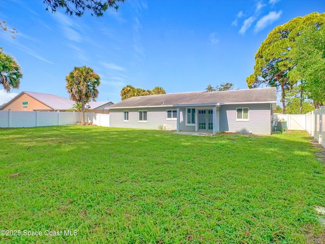 819 W Whitmire Drive, Melbourne, FL 32935
