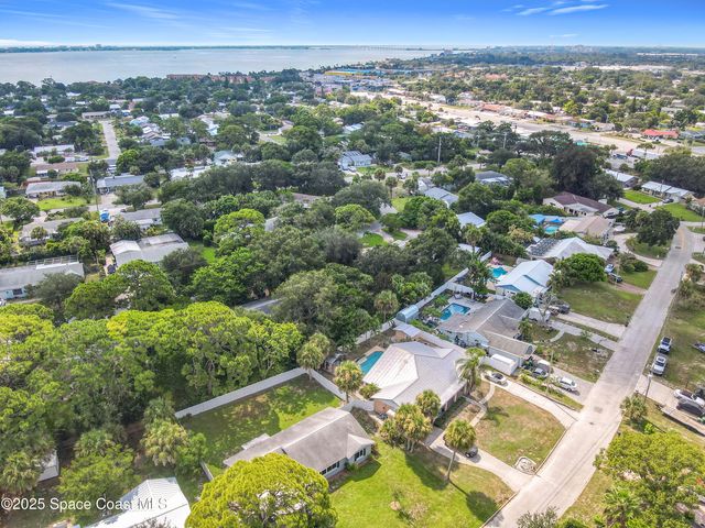 819 W Whitmire Drive, Melbourne, FL 32935